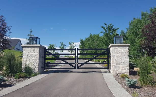 100m Machine-Cut Stone Boundary Wall & Steel Gate